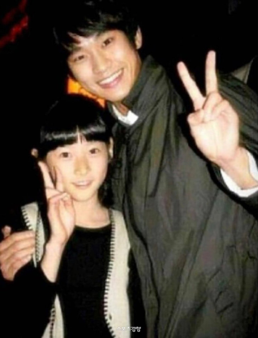 김수현 김새론 첫 만남..jpg