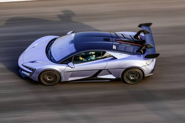 4747eecfb8f2fd4472b62489bb6546f0_1763641