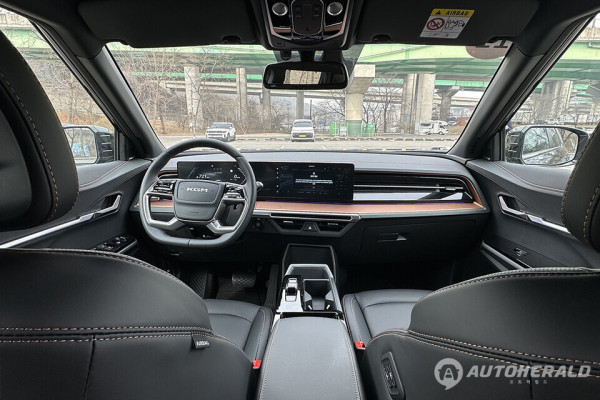 KGM, 토레스 하이브리드(오토헤럴드 김훈기 기자)