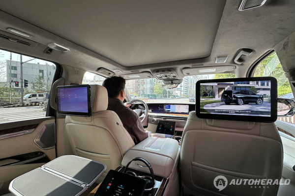 지난 24일, 서울과 강원도 일대에서 5세대 부분변경 캐딜락 