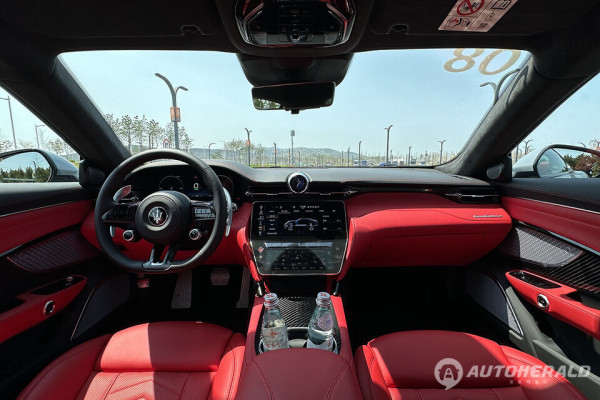 마세라티 그란투리스모 폴고레(오토헤럴드 김훈기 기자)