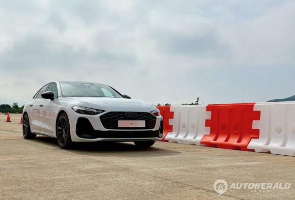 아우디 코리아가  PPC 플랫폼을 최초 탑재한 3세대 아우디 뉴 A5를 15일 국내 시장에 첫 공개했다. (오토헤럴드 김흥식 기자. 이하 같음)