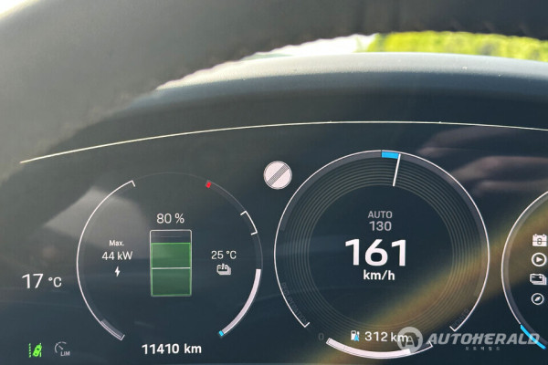 포르쉐 타이칸 터보(오토헤럴드 김훈기 기자)