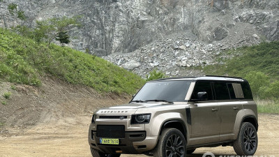 [시승기] 랜드로버 디펜더 옥타 세상 어디든, 버튼을 누르는 순간 돌변