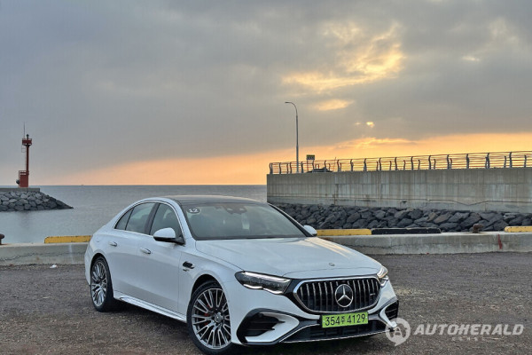 메르세데스-AMG E 53 하이브리드 4메틱 플러스(오토헤럴드 김훈기 기자)