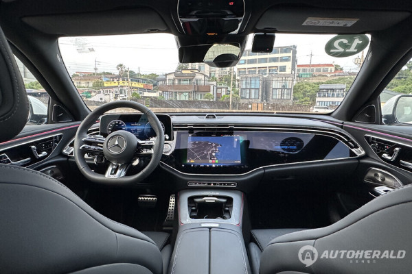 메르세데스-AMG E 53 하이브리드 4메틱 플러스(오토헤럴드 김훈기 기자)