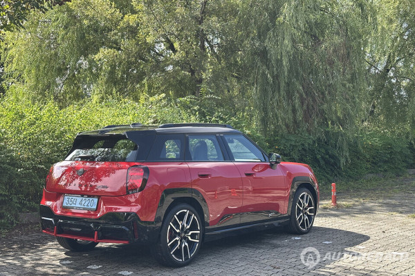 309km 주행가능거리는 실주행에서 보다 높은 에너지 효율을 나타냈다(오토헤럴드 김훈기 기자)