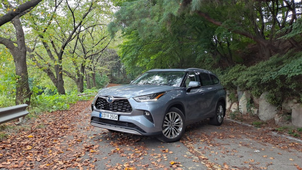토요타 하이랜더. / 사진=박성수 기자